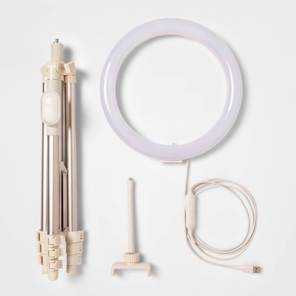 Adjustable LED Ring Light with Tripod - Picture 4 of 8